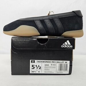 Adidas Taekwondo Mei Ballet Sneakers JQ0669 Black Suede Gum Women's Size 5.5
